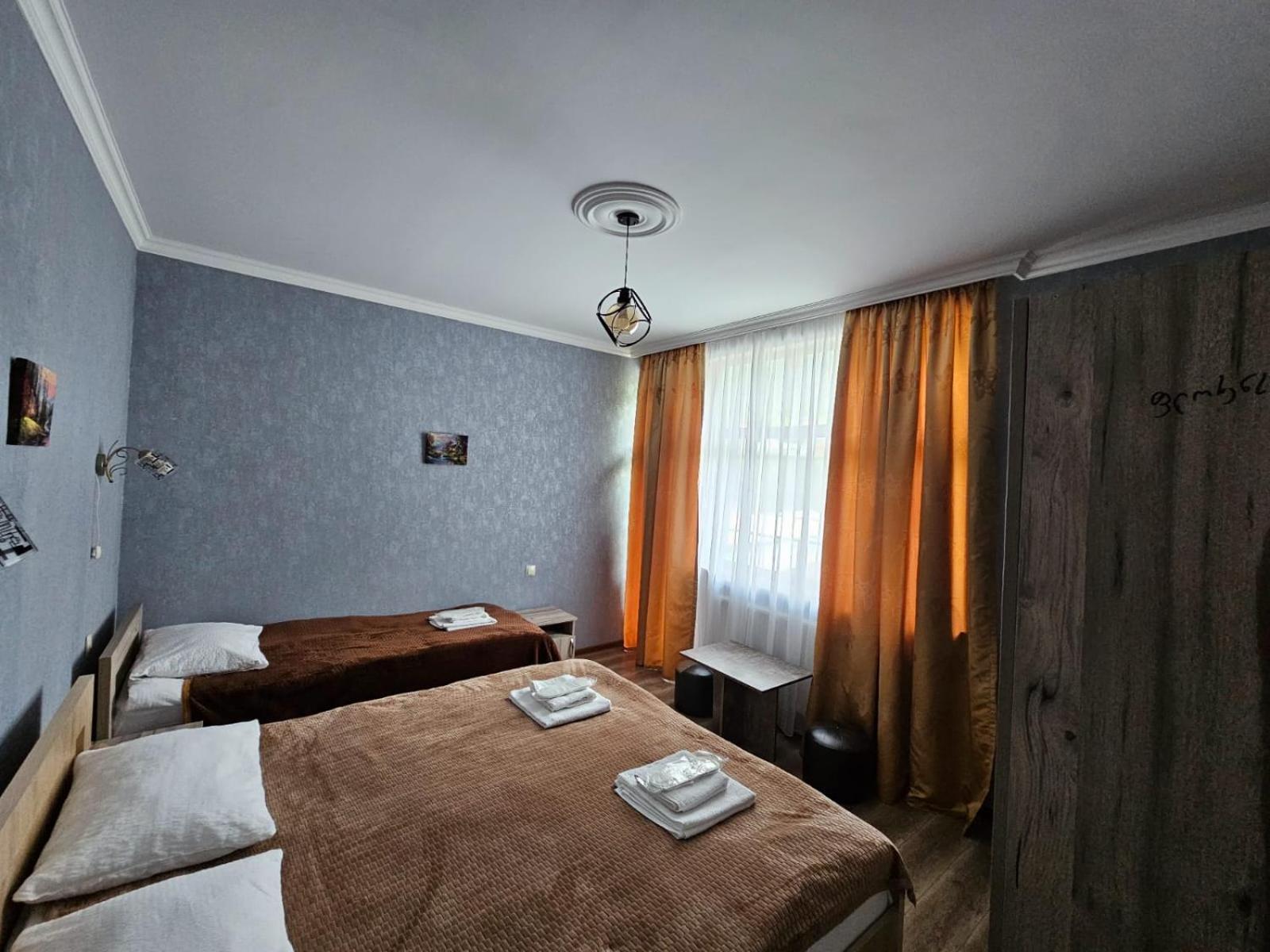 Discover Kazbegi Hotel Buitenkant foto